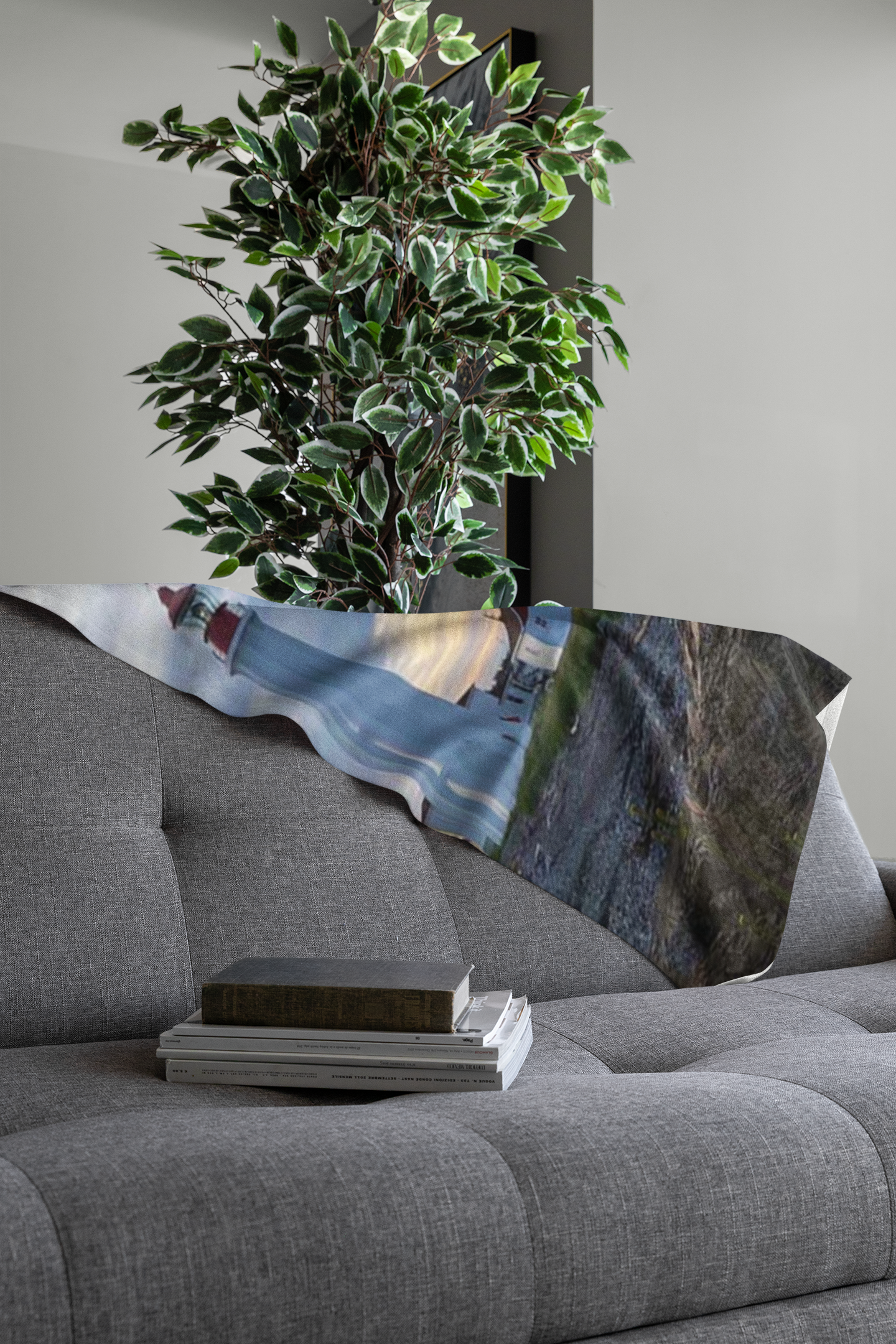 CV-012 Lying Cat Blankets