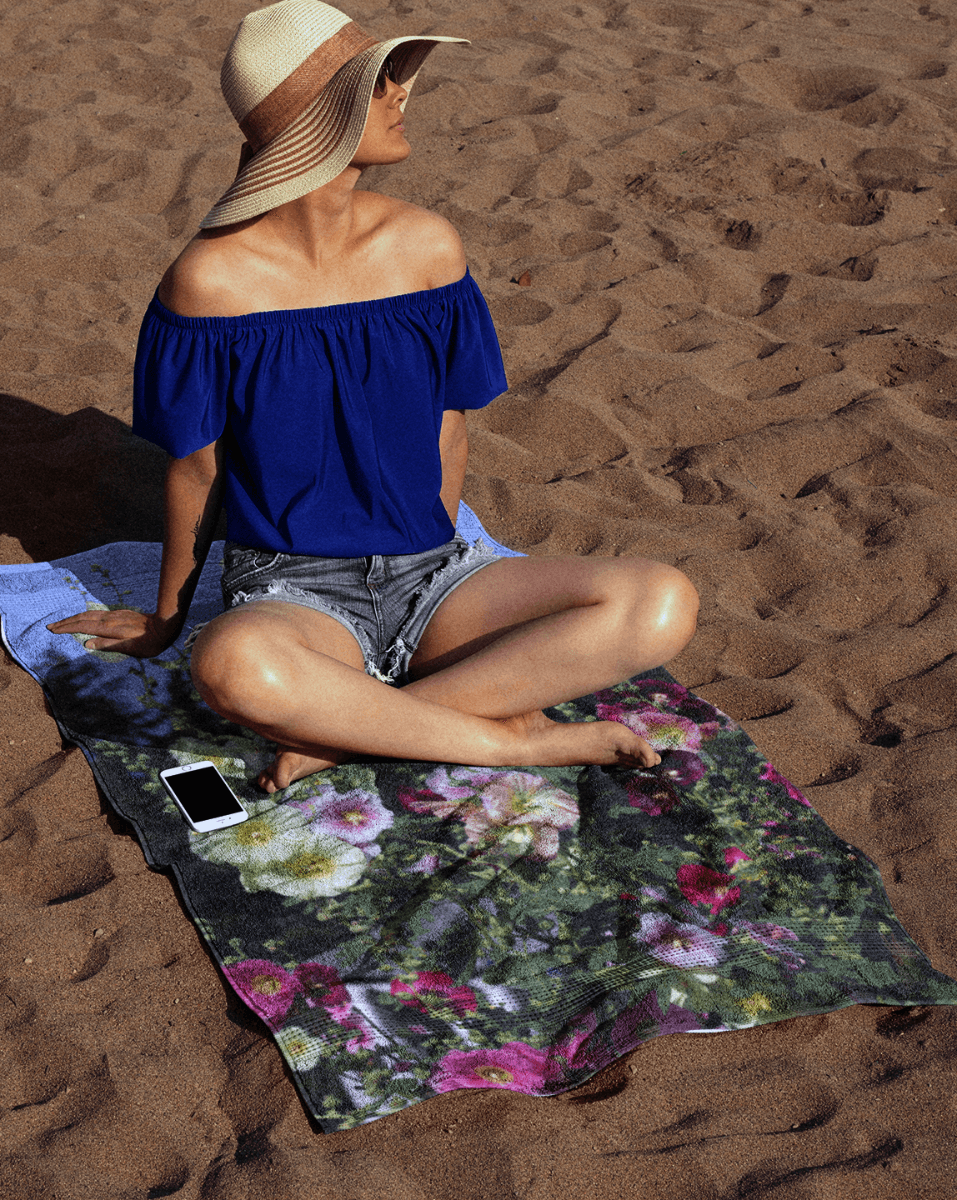 MOCKUPSERVIETTEDEPLAGEROSETREMIEREcouleursr.elles